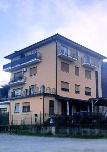 Nymphs Of Lake Como, House Of Harmony - Lake View Apartment دونغو المظهر الخارجي الصورة